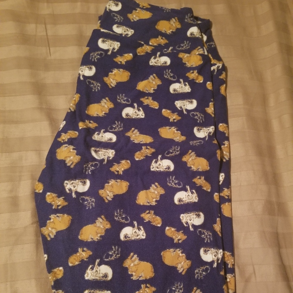 Lularoe OS bunnies